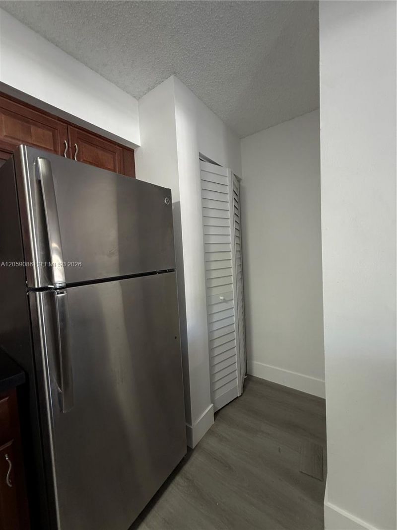 510 S Park Rd , Unit 23-10, Hollywood, FL 33021 Photo