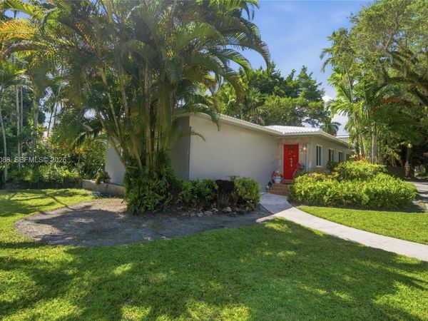 500 NE 95th St , Miami Shores, FL 33138