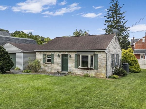 408 ELWYN TERRACE, MANHEIM, PA 17545