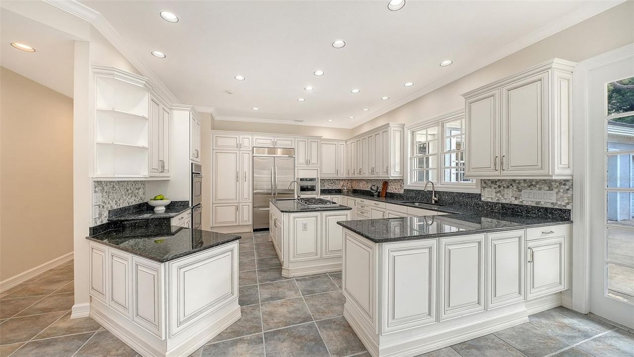 916 Macewen Drive, Osprey, FL 34229 Photo