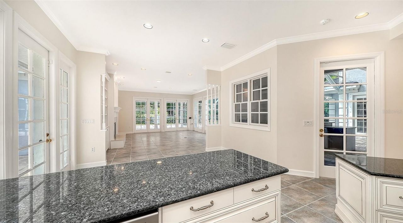 916 Macewen Drive, Osprey, FL 34229 Photo