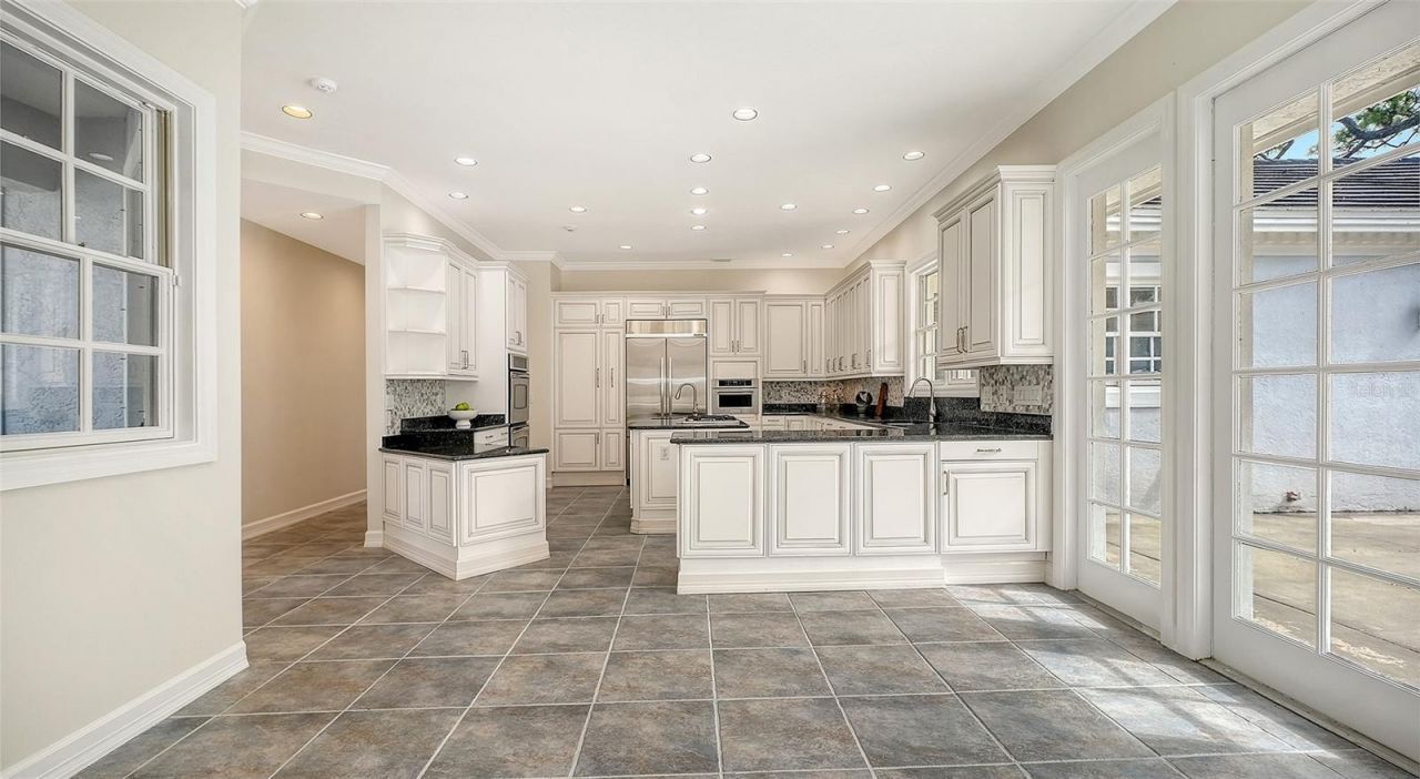 916 Macewen Drive, Osprey, FL 34229 Photo