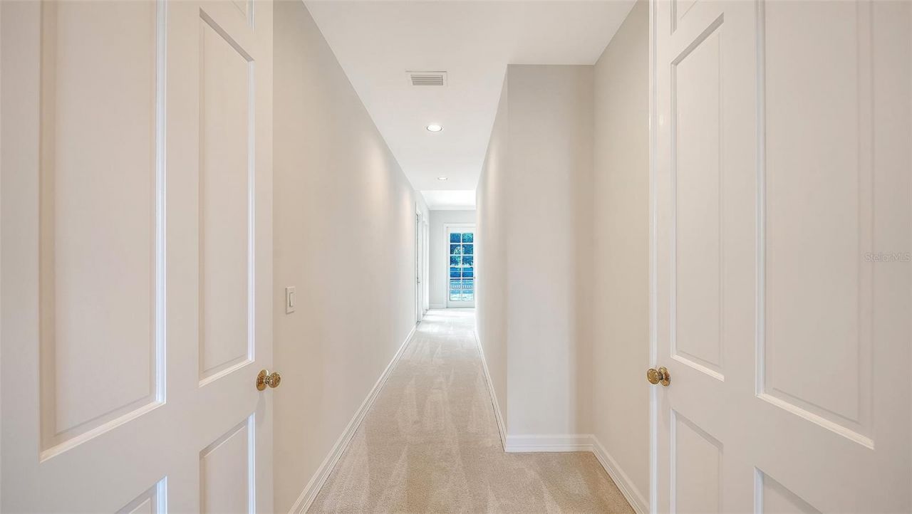 916 Macewen Drive, Osprey, FL 34229 Photo