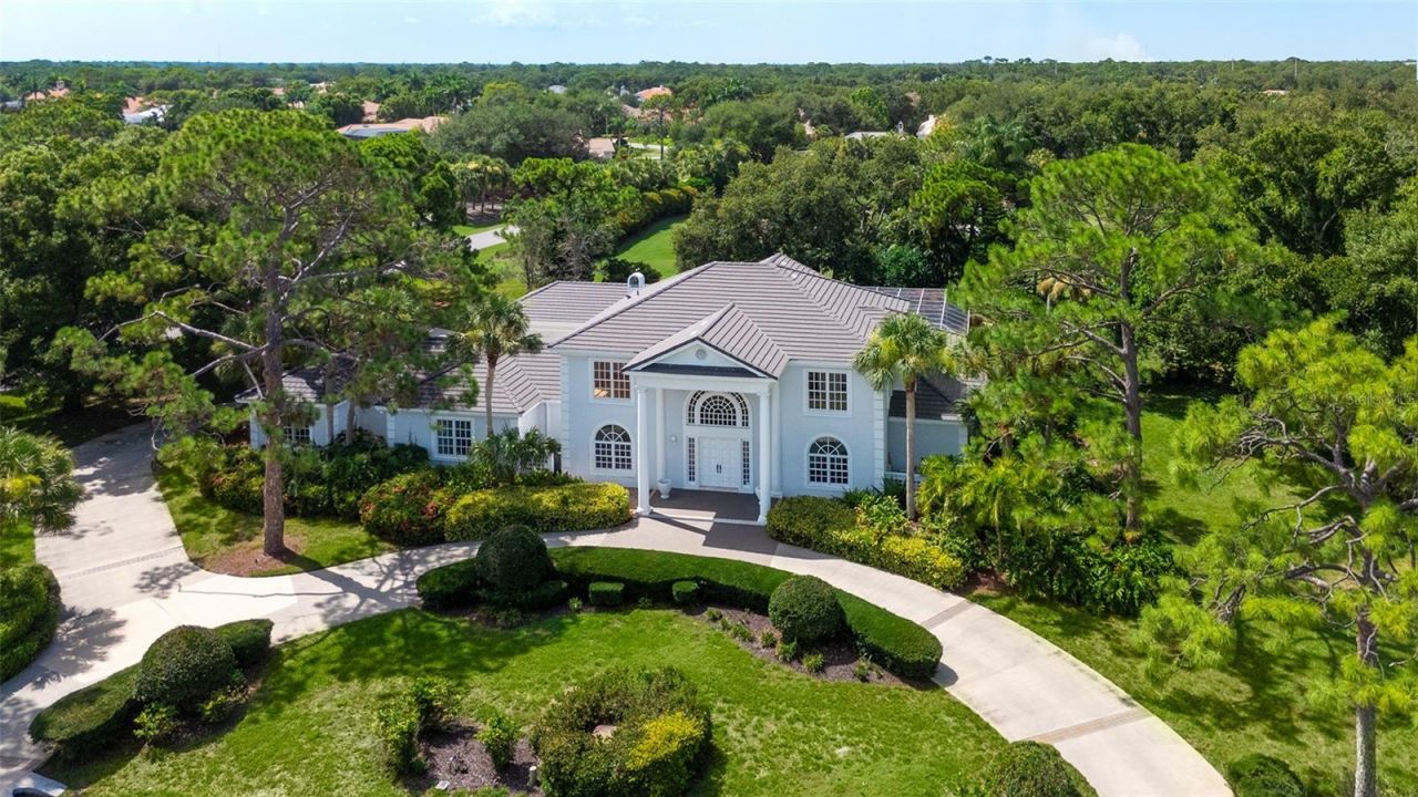 916 Macewen Drive, Osprey, FL 34229 Photo