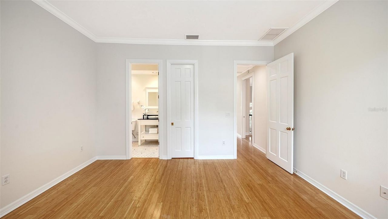 916 Macewen Drive, Osprey, FL 34229 Photo