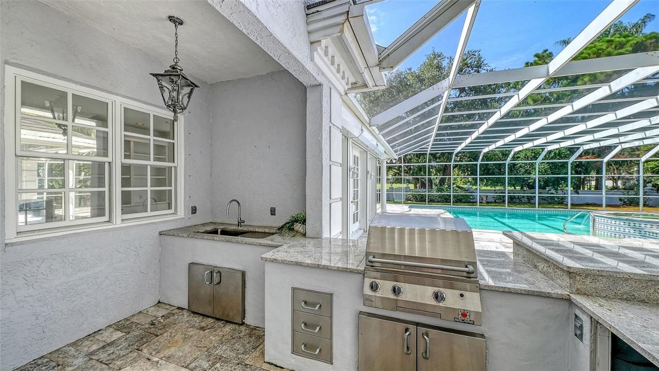 916 Macewen Drive, Osprey, FL 34229 Photo