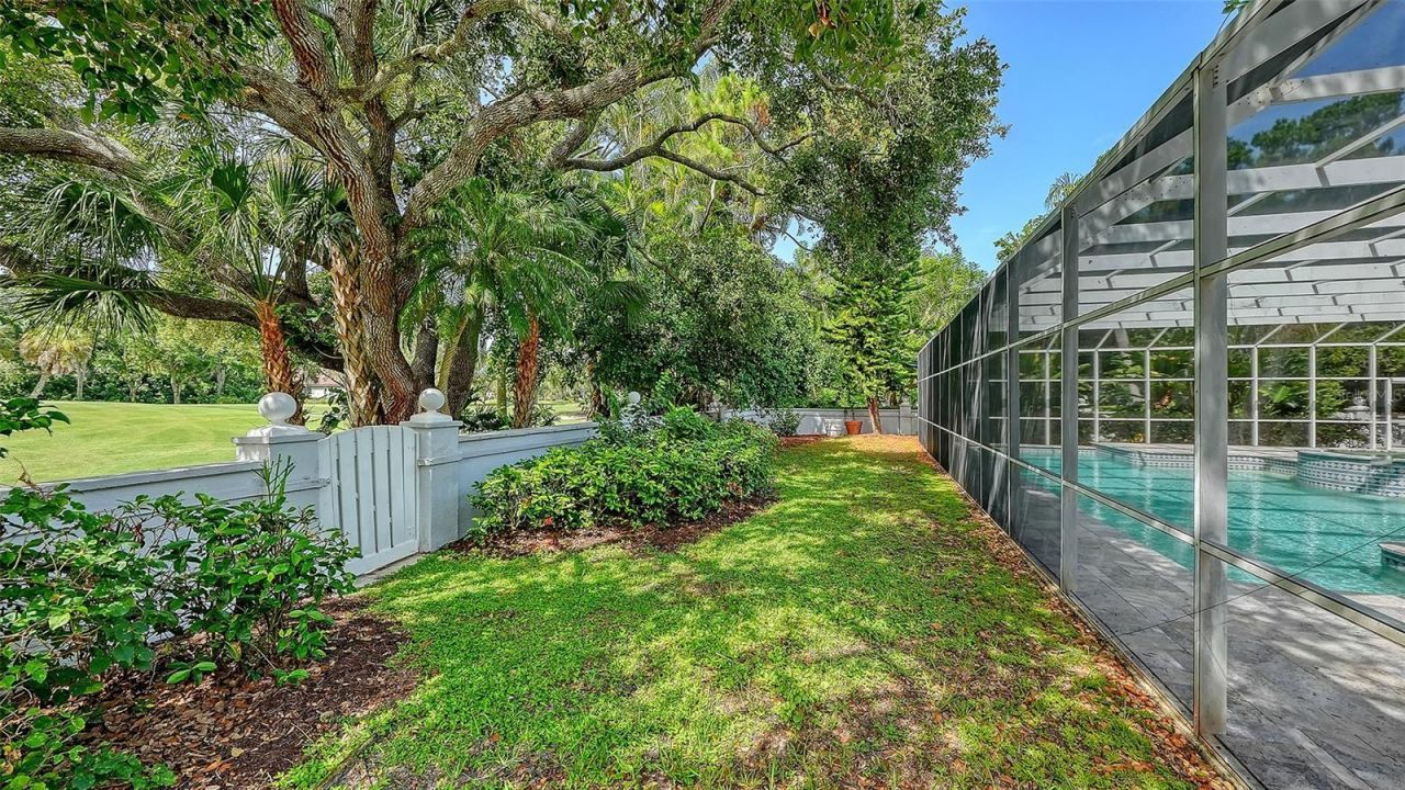 916 Macewen Drive, Osprey, FL 34229 Photo