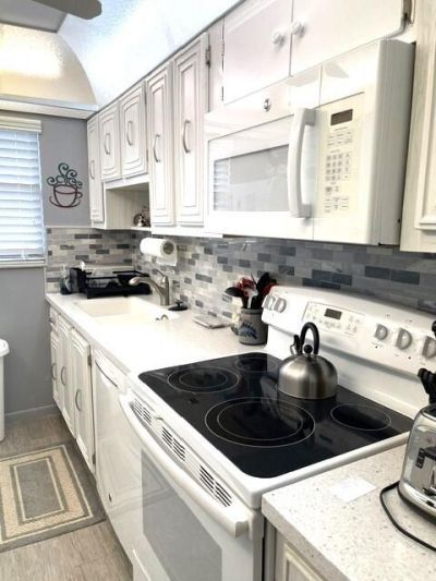 237 High Point Court W, Unit A, Delray Beach, FL 33445 Photo