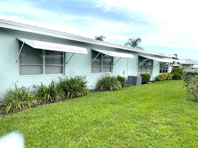 237 High Point Court W, Unit A, Delray Beach, FL 33445 Photo