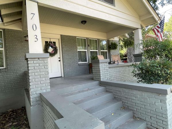 703 N Oak , Morrilton, AR 72110