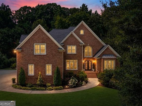 8365 Hurakan Creek Crossing, Cumming, GA 30028