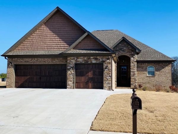 723 Karah Avery Ave, Rogersville, AL 35652