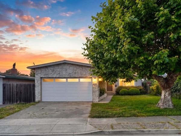 339 Greenway Drive, Pacifica, CA 94044