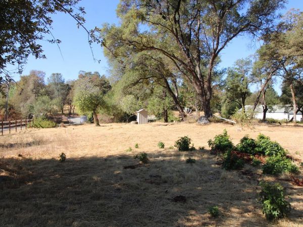 10511 Rough And Ready Rd, Rough and Ready, CA 95975