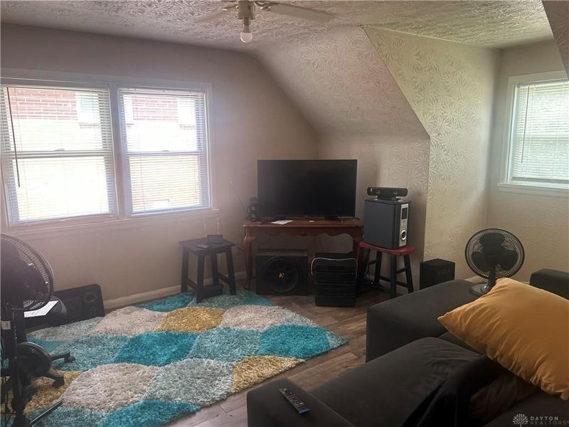 2005 Riverside Drive, Dayton, OH 45405 Photo 4