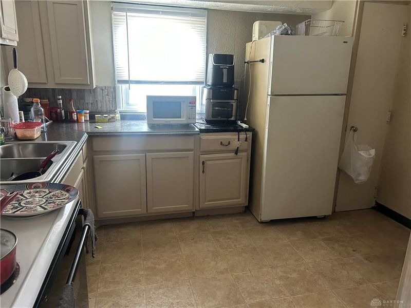 2005 Riverside Drive, Dayton, OH 45405 Photo 8