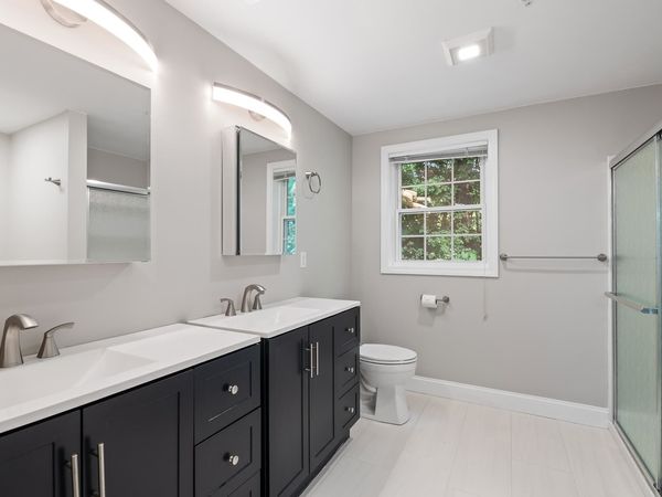 36 Georgetown Drive, Nashua, NH 03062