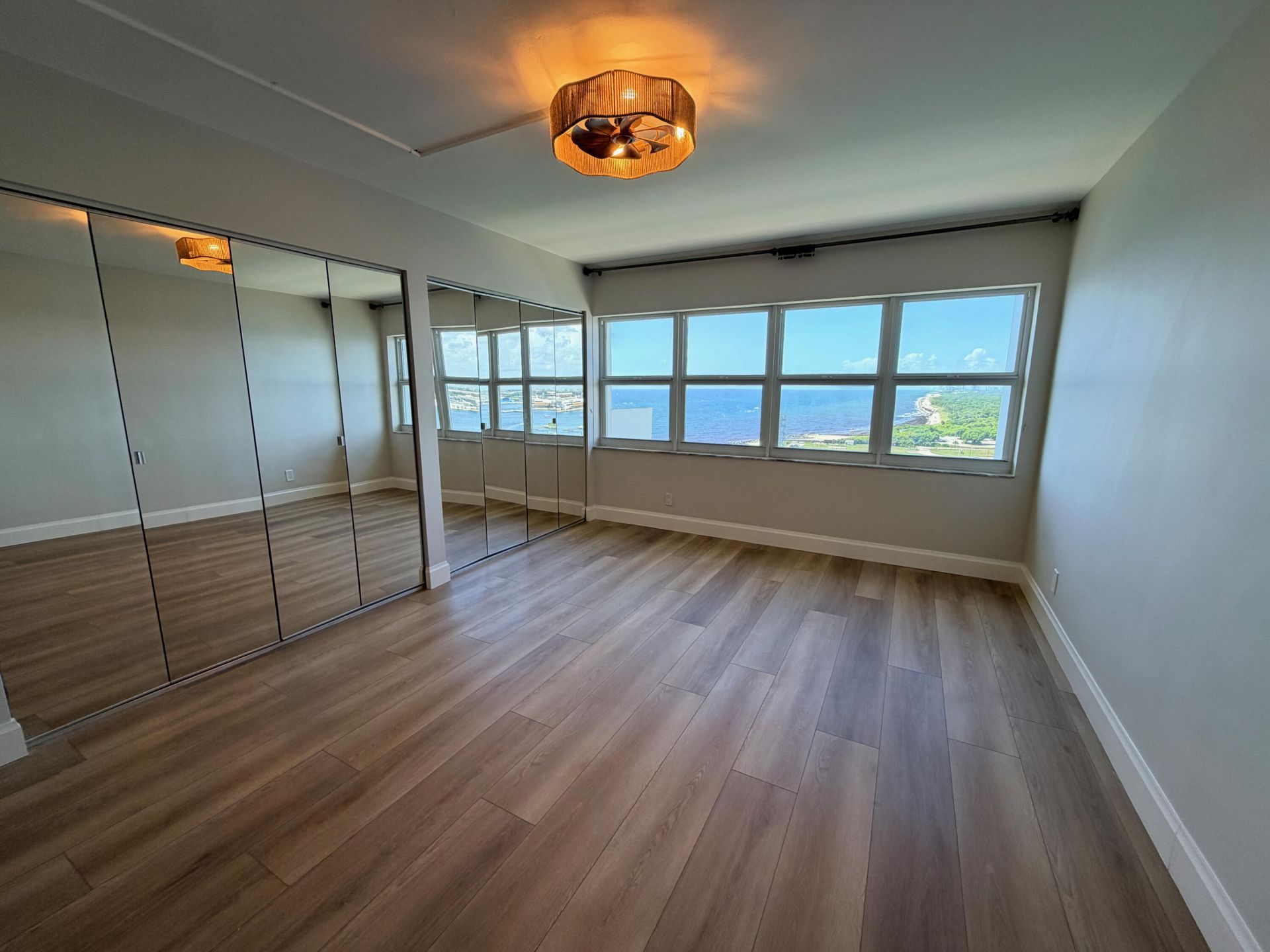 2100 S Ocean Drive, Unit 16H, Fort Lauderdale, FL 33316 Photo