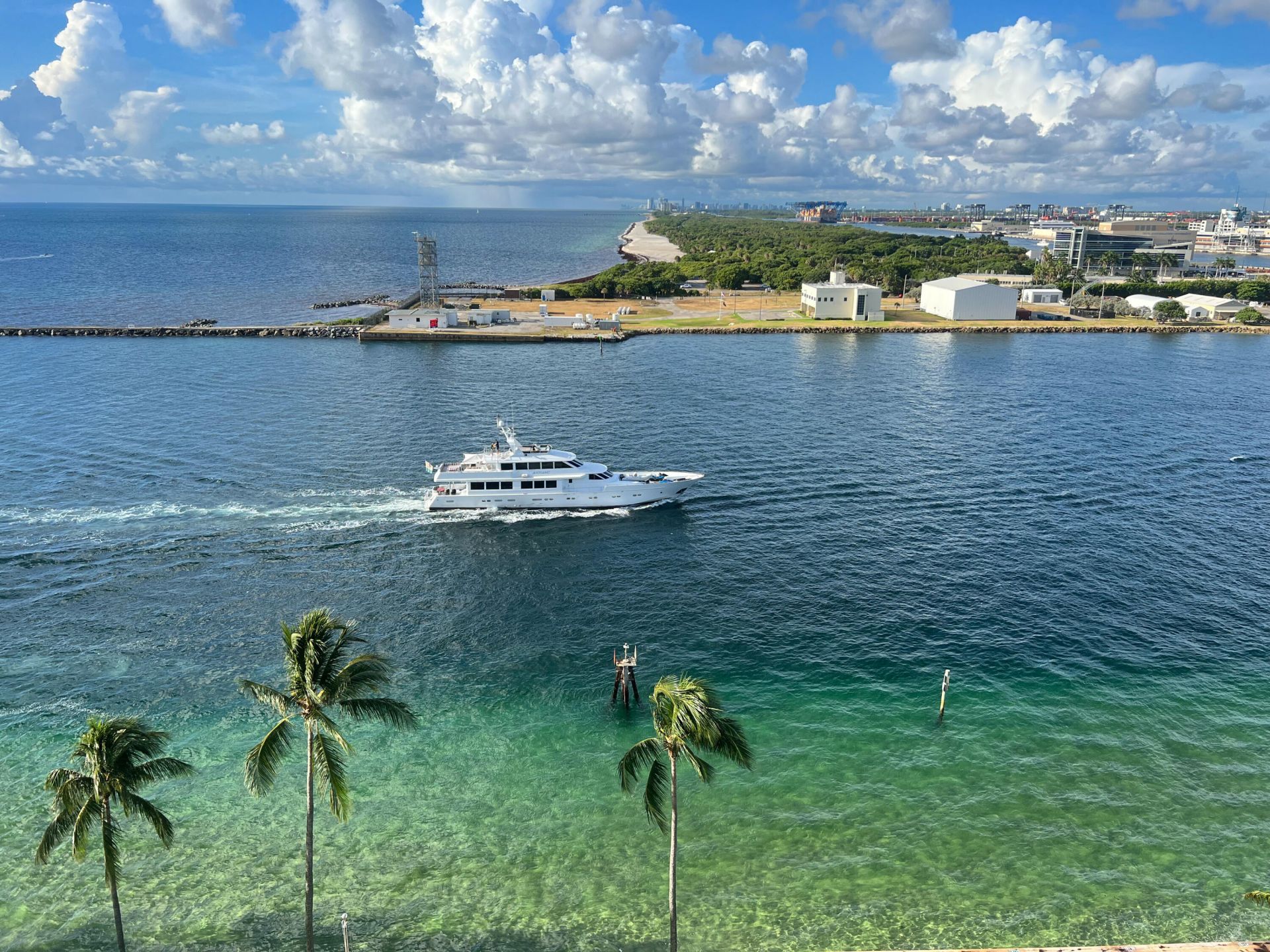 2100 S Ocean Drive, Unit 16H, Fort Lauderdale, FL 33316 Photo