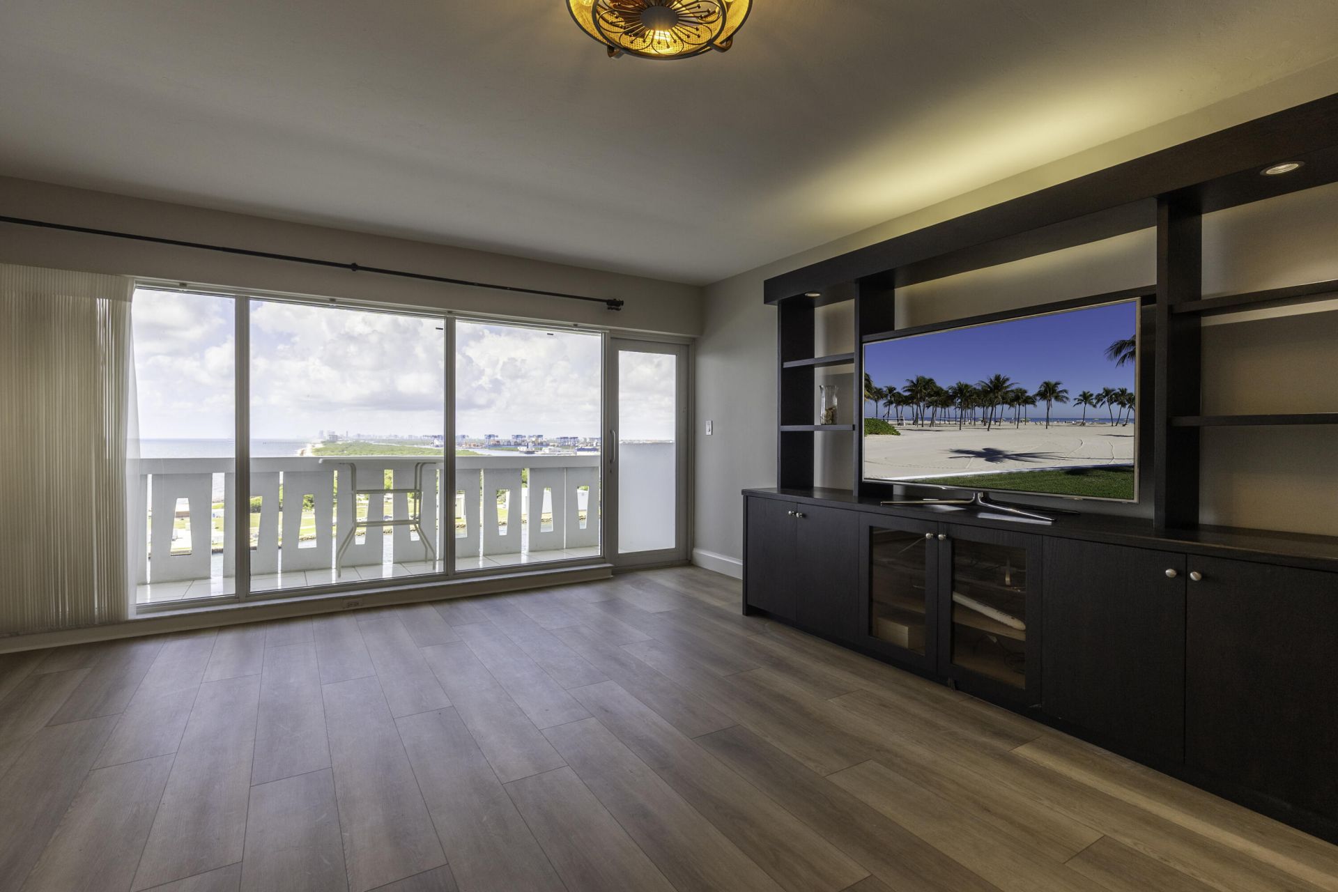 2100 S Ocean Drive, Unit 16H, Fort Lauderdale, FL 33316 Photo