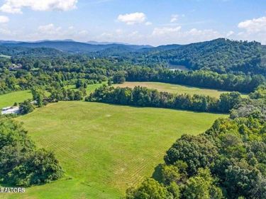 27.18 AC Swan Pond Circle Rd, Harriman, TN 37748
