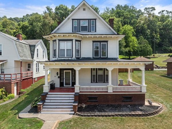 810 Warwood Ave, Wheeling, WV 26003