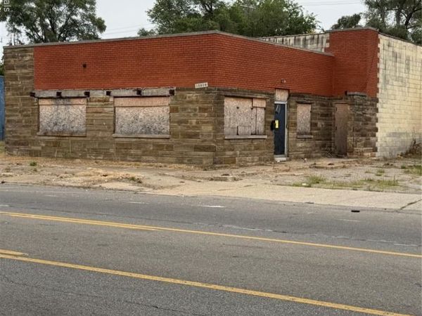 15026 Schaefer Highway , Detroit, MI 48227