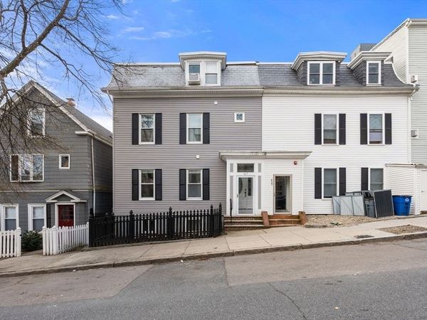417 E 7th St, Unit 1, Boston, MA 02127