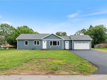 51 Kirkland Drive , Webster, NY 14580