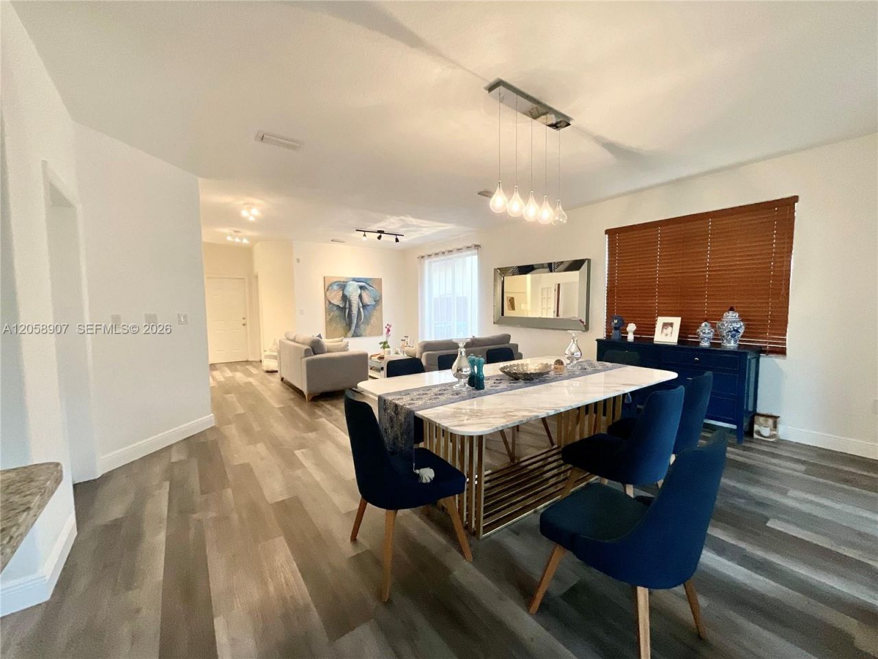 11320 NW 43rd Ter, Doral, FL 33178 Photo