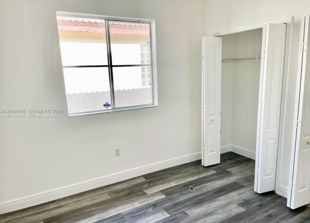 11320 NW 43rd Ter, Doral, FL 33178 Photo