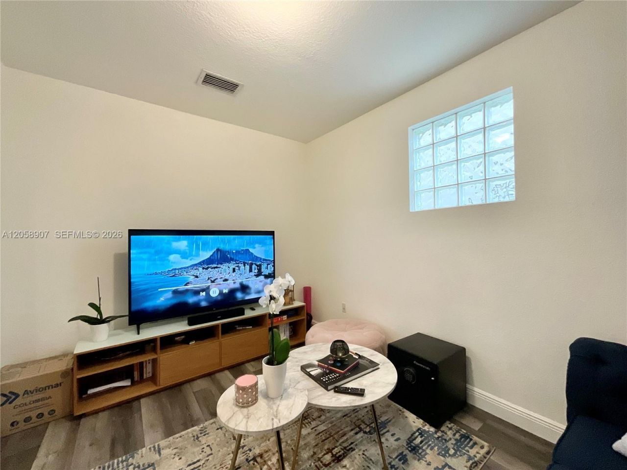 11320 NW 43rd Ter, Doral, FL 33178 Photo