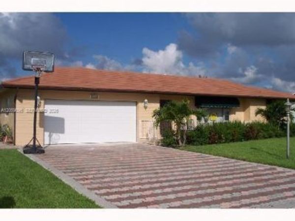 8108 NW 93rd Ter, Unit N/A, Tamarac, FL 33321
