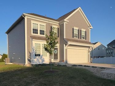 215 UPPERVILLE, STEPHENS CITY, VA 22655