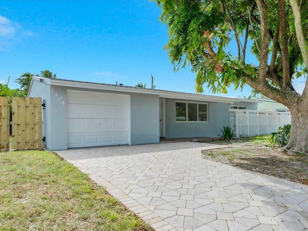 1404 SW 1ST Avenue, Deerfield Beach, FL 33441