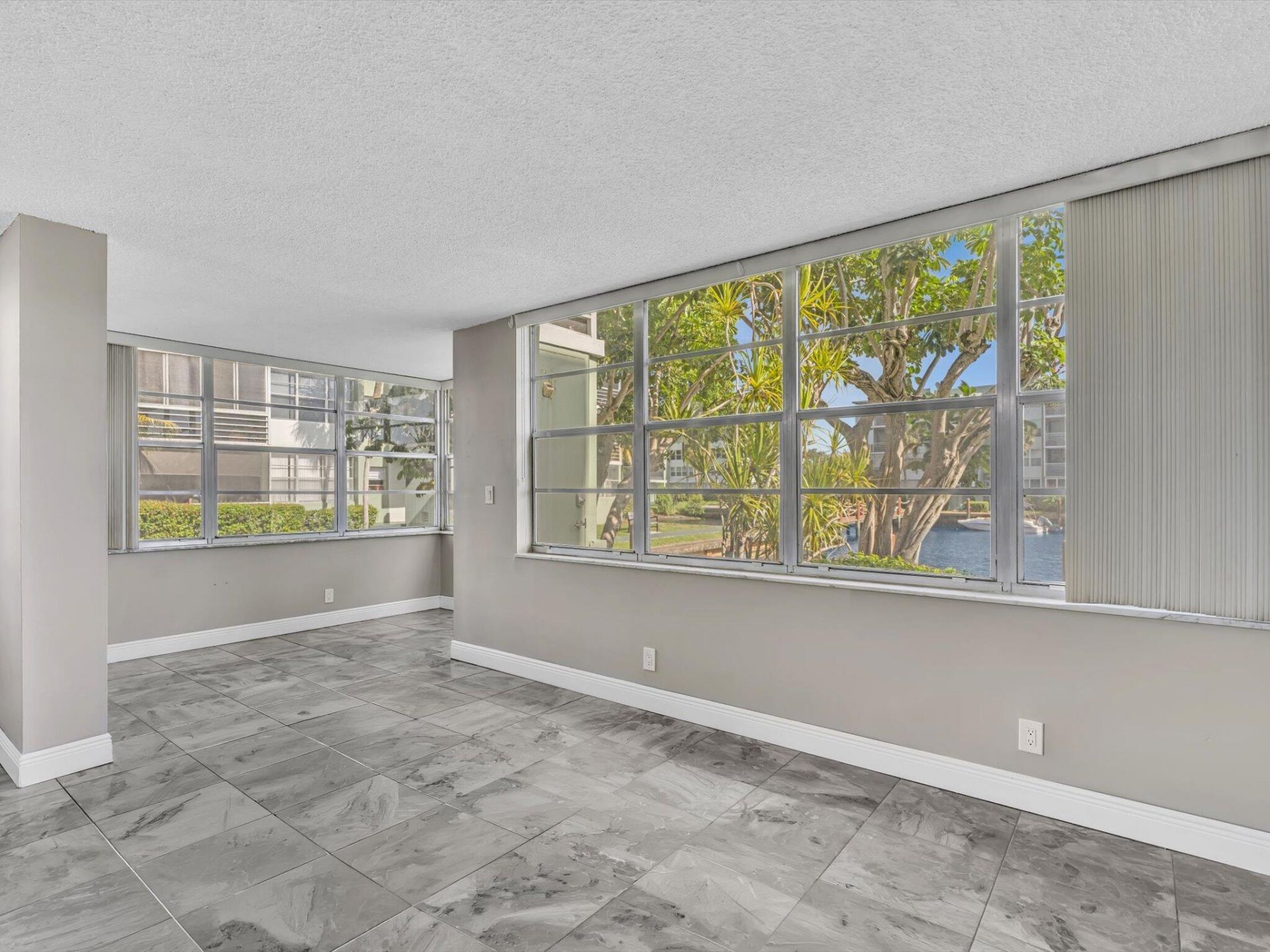 2741 Taft Street, Unit 104, Hollywood, FL 33020 Photo