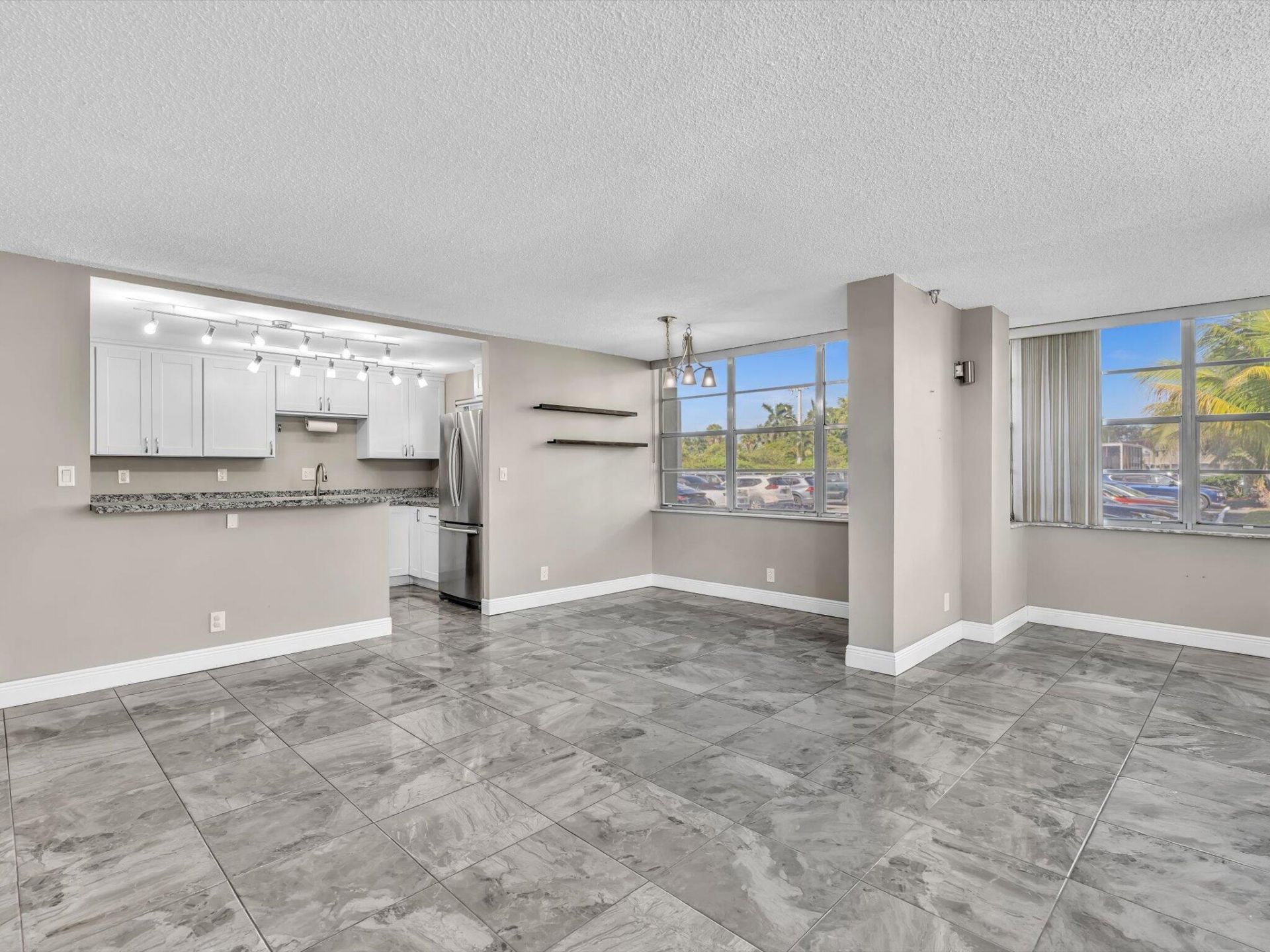 2741 Taft Street, Unit 104, Hollywood, FL 33020 Photo