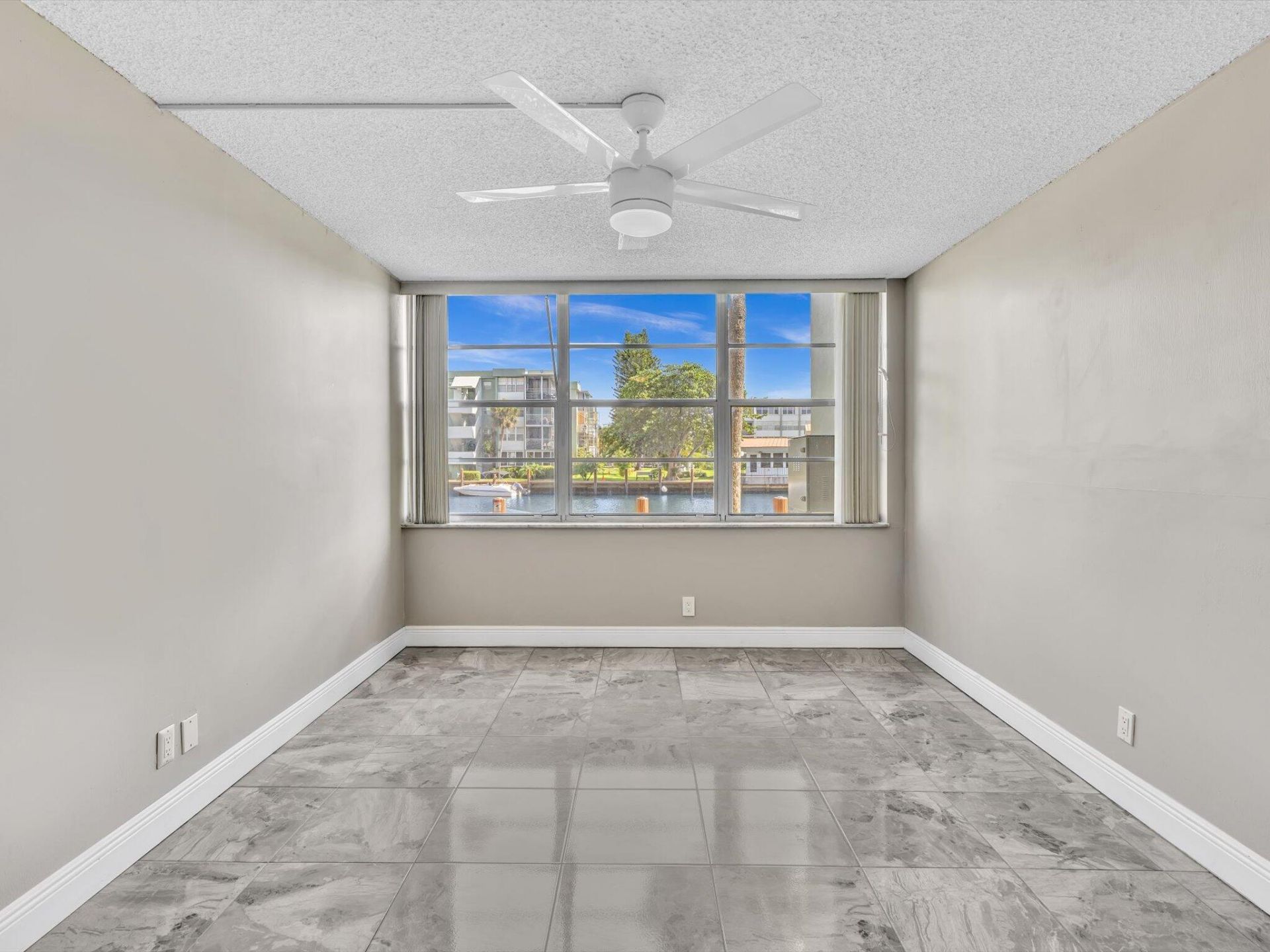 2741 Taft Street, Unit 104, Hollywood, FL 33020 Photo