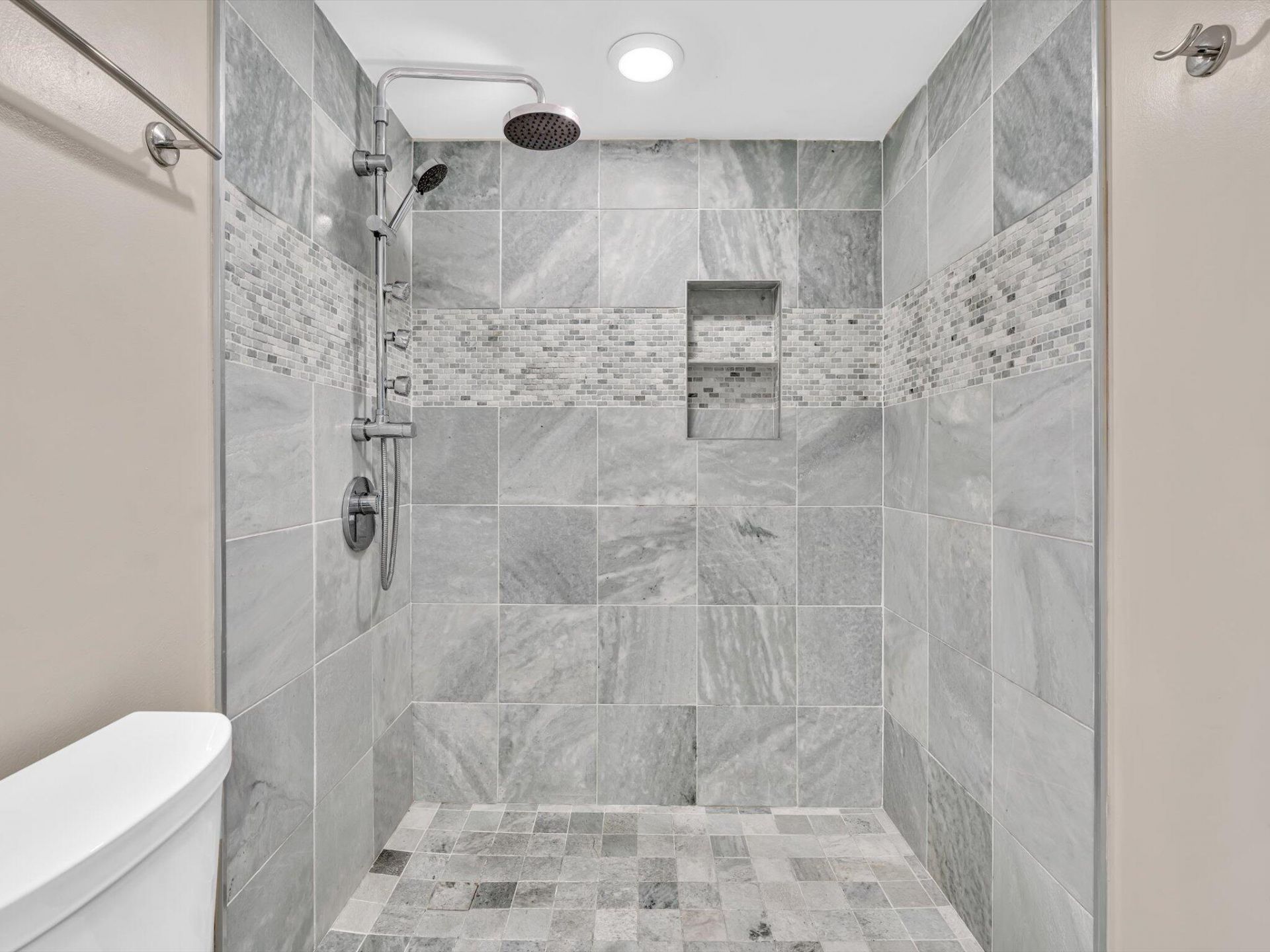 2741 Taft Street, Unit 104, Hollywood, FL 33020 Photo