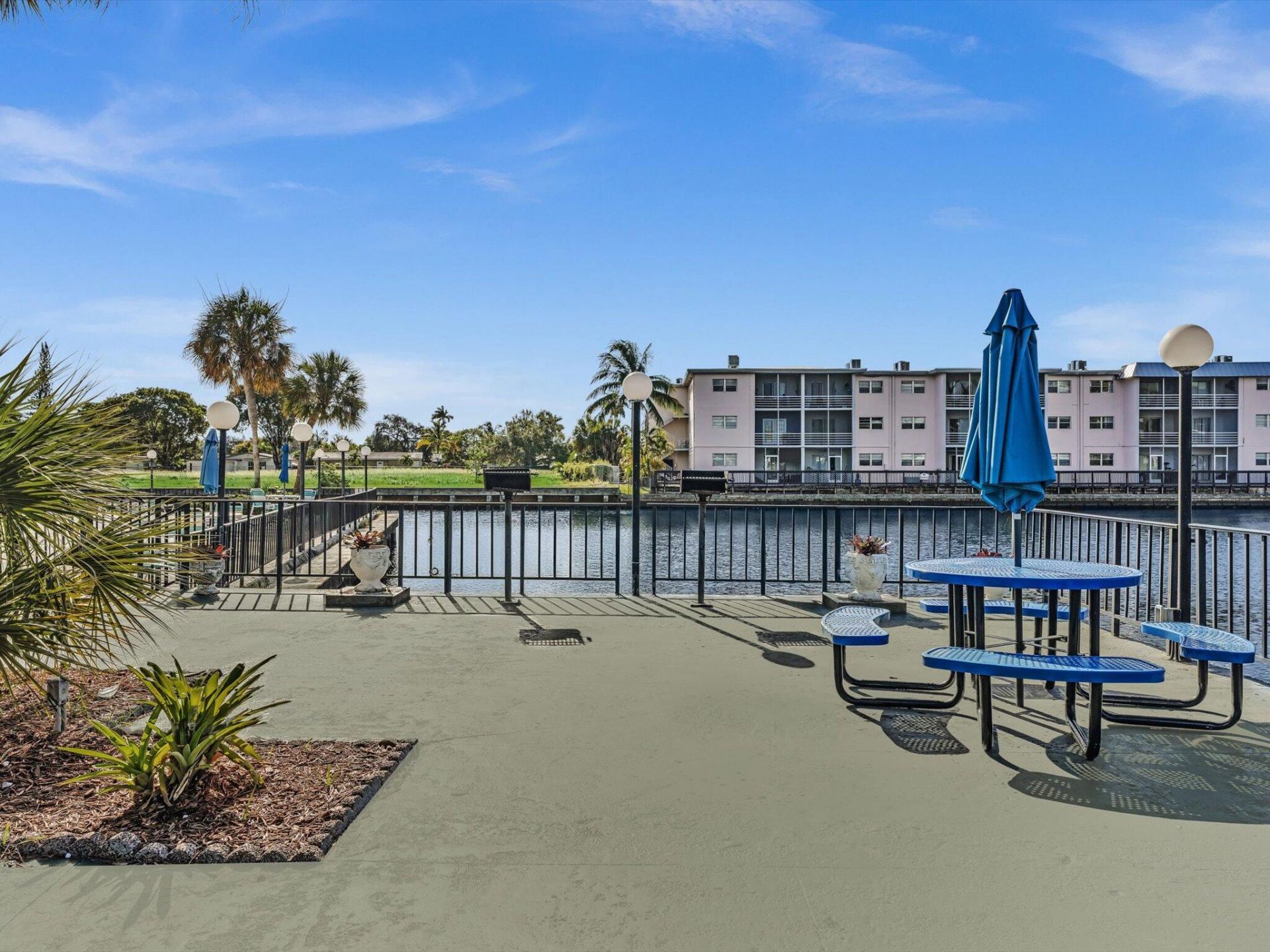 2741 Taft Street, Unit 104, Hollywood, FL 33020 Photo