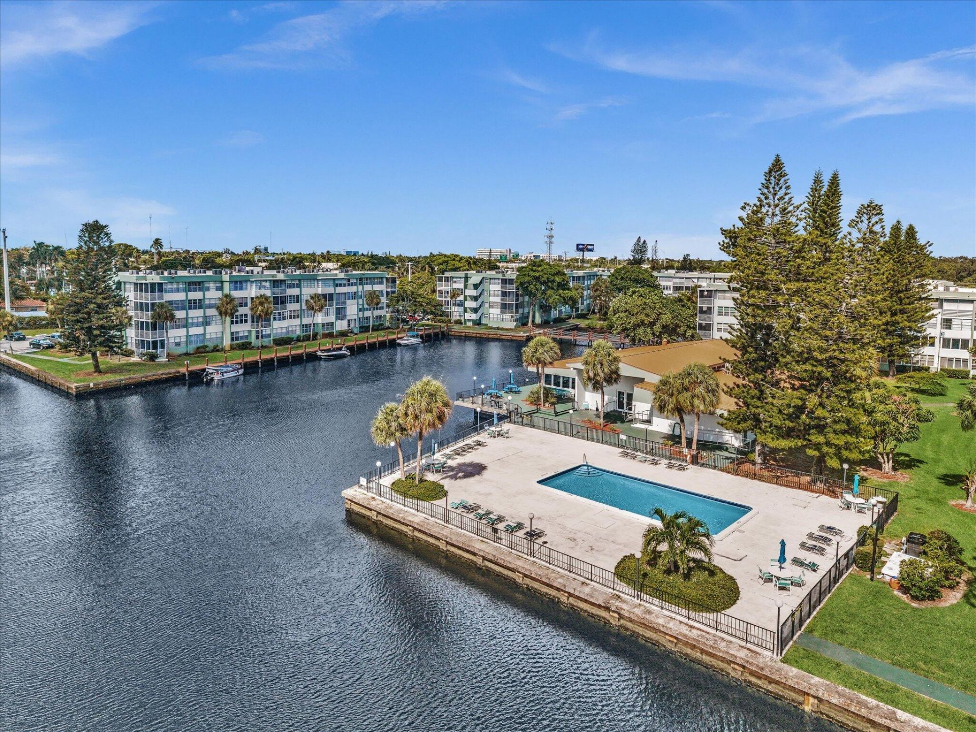 2741 Taft Street, Unit 104, Hollywood, FL 33020 Photo