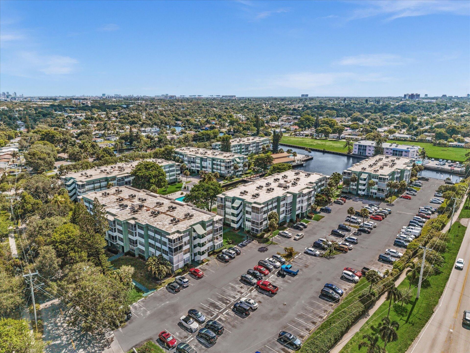 2741 Taft Street, Unit 104, Hollywood, FL 33020 Photo