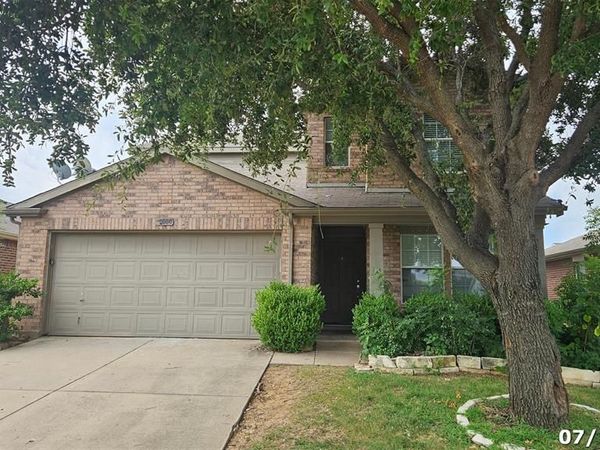 9000 King Ranch Drive, Cross Roads, TX 76227