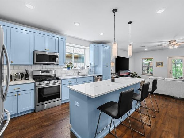 7518 Morton Street, Dallas, TX 75209