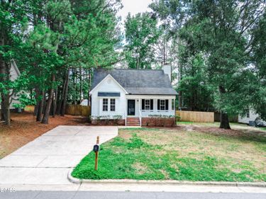 5404 Medieval Court, Knightdale, NC 27545
