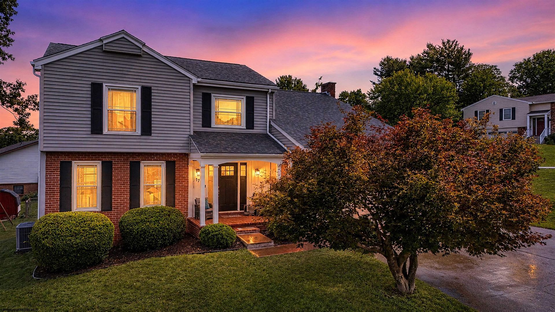 17 Greentree Drive, Morgantown, WV 26508