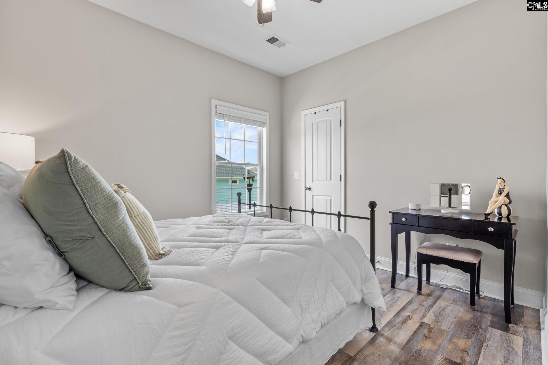 604 Pinnacle Way  Photo 25