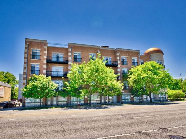 6425 W Touhy Avenue , Unit 3B, Chicago, IL 60646