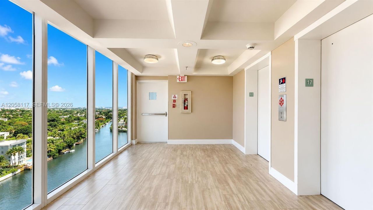 2401 Collins Ave , Unit 1709, Miami Beach, FL 33140 Photo