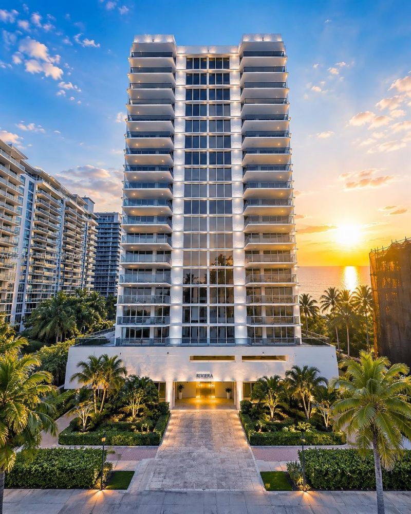 2401 Collins Ave , Unit 1709, Miami Beach, FL 33140 Photo